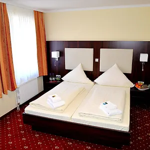 Neugrabener Hof Hotel Hamburg-Harburg
